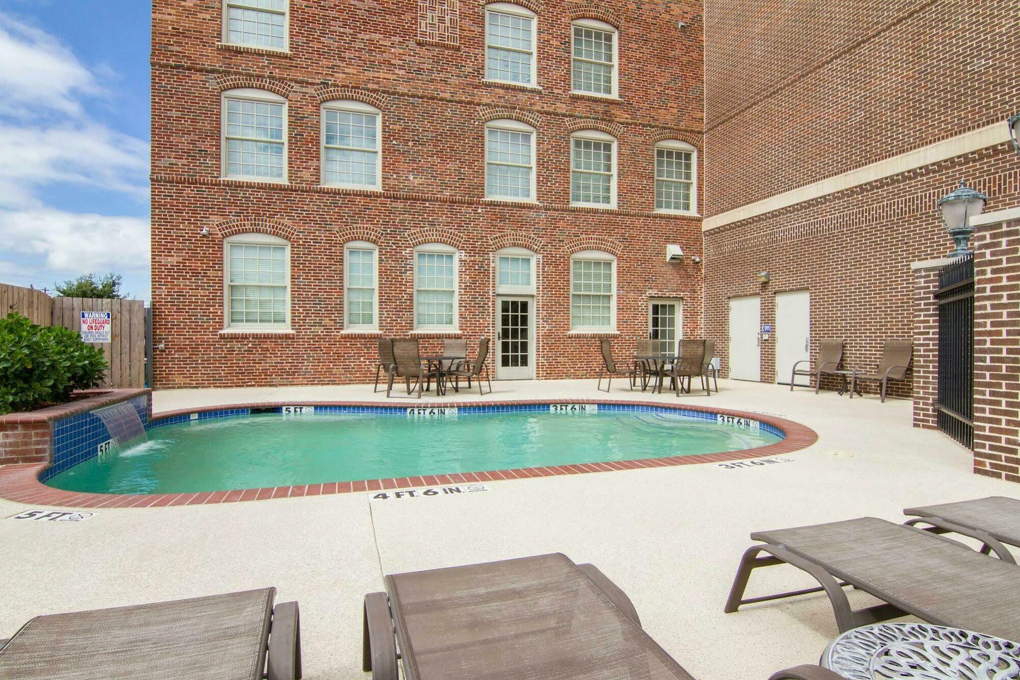 Liberty Hotel, Ascend Hotel Collection Cleburne Exteriér fotografie